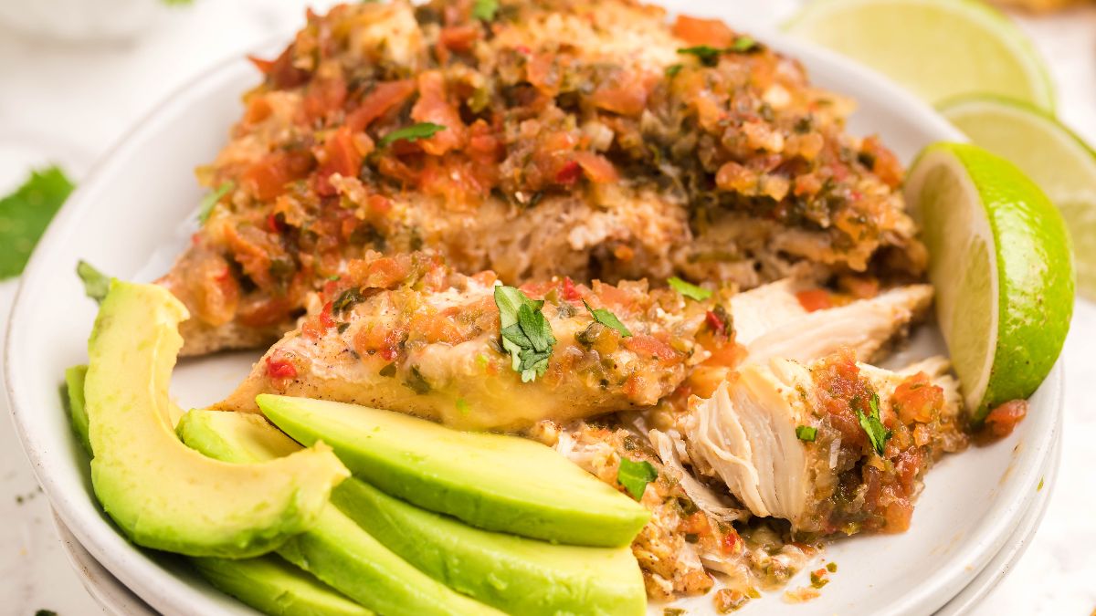 Slow Cooker Salsa Chicken with fresh ingredients