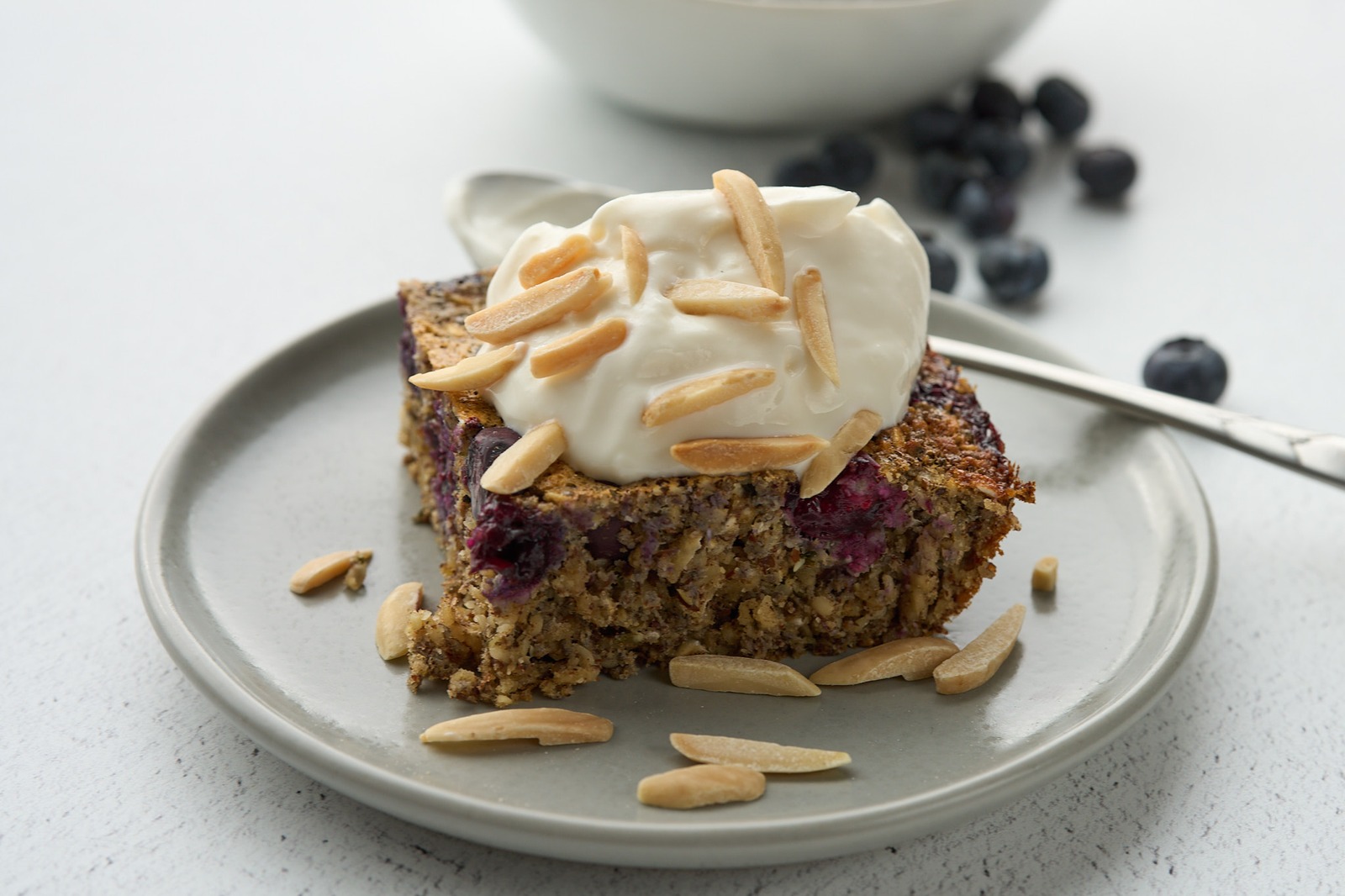 Blueberry Almond Oatmeal
