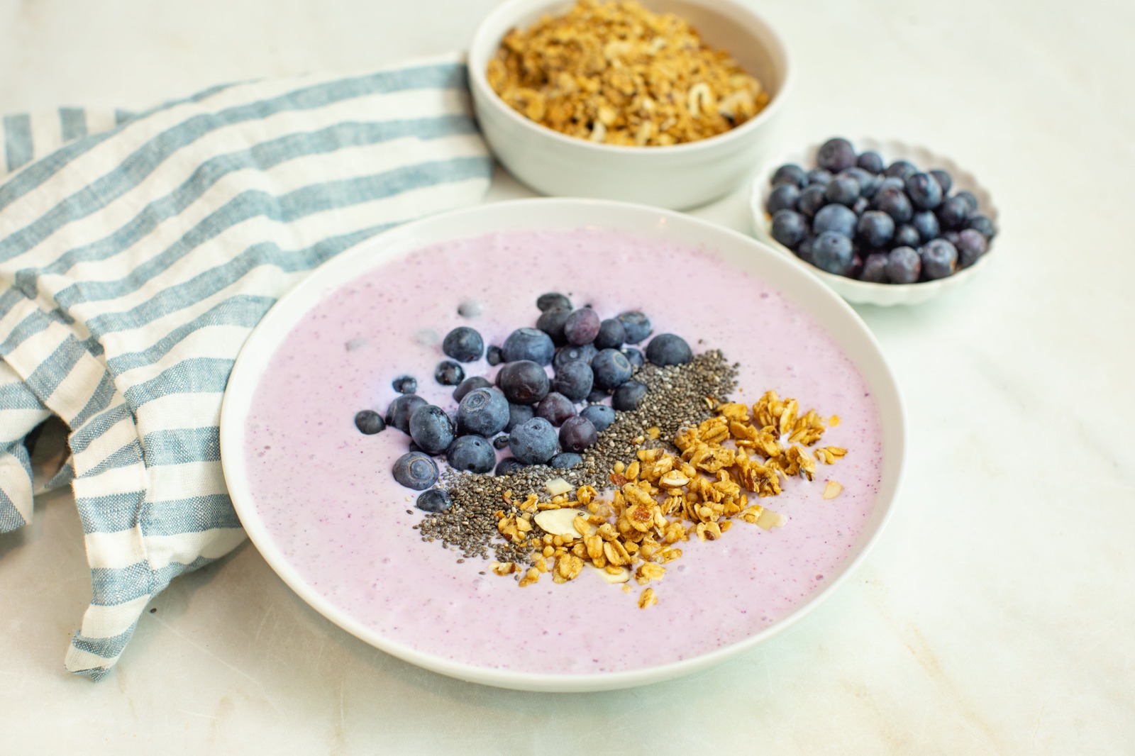 Blueberry Smoothie Bowl
