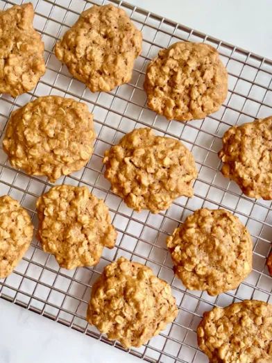 Maple Pumpkin Oatmeal Cookies