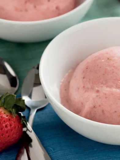 Strawberry Banana Nice Cream
