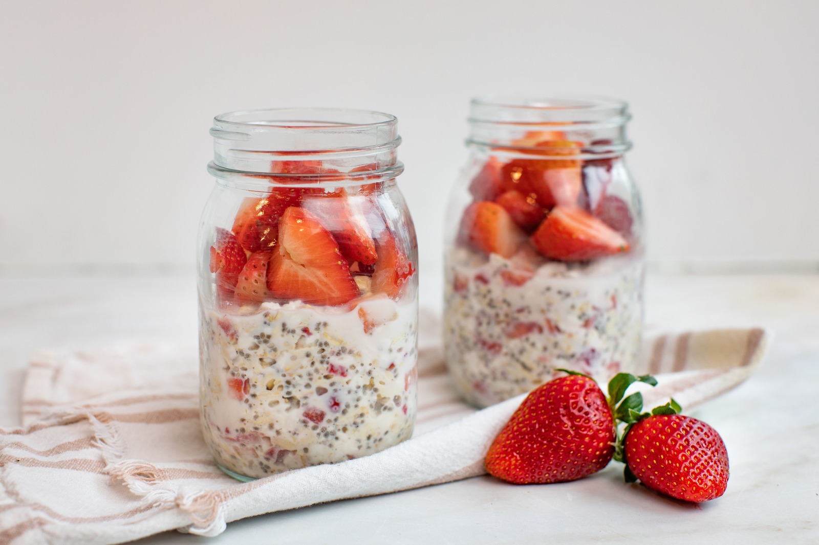 Strawberry Overnight Oats