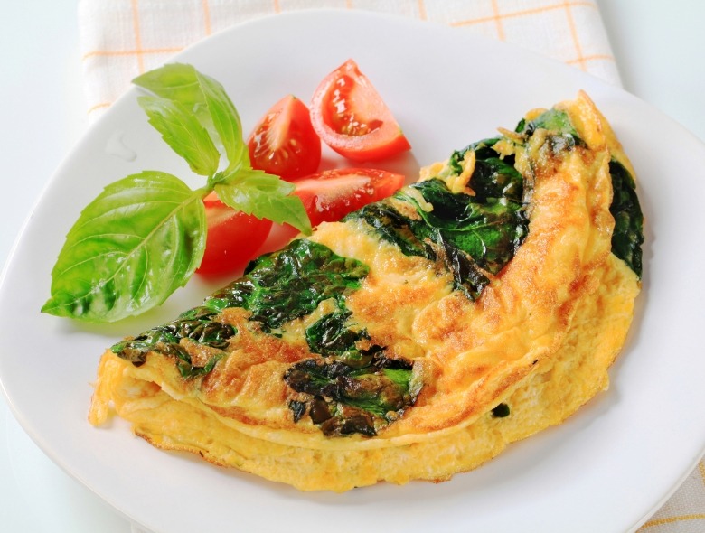 Tomato Basil Omelet